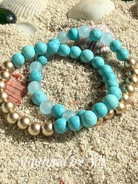 TURQUOISE ODDITY +Blue Gold Beaded Bracelet set